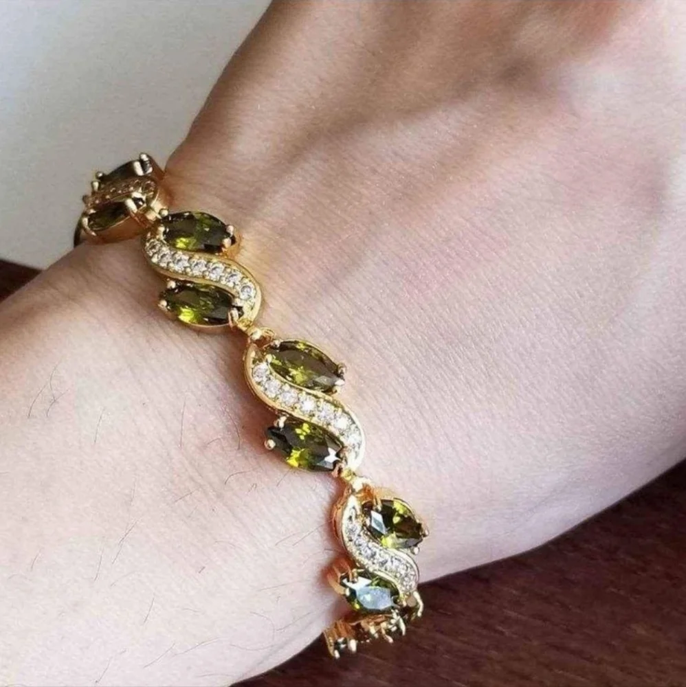 New 18K Gold Plated Marquise Cut Peridot Diamond Bracelet Women With Extender - Picture 3 of 7